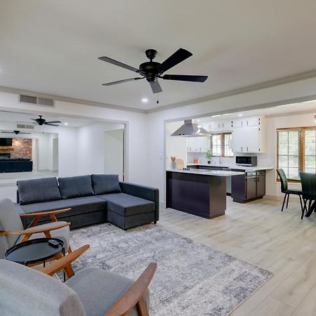 Updated Spacious Home Фресно Экстерьер фото